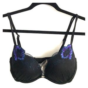 Victoria's Secret Black and Blue Bra